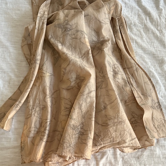 COS Floral-Print Halterneck A-Line Maxi Dress - Picture 6 of 7